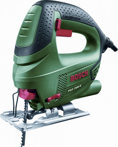 Лобзик BOSCH PST700E — купить в интернет-магазине amurinstrument.ru с доставкой по Благовещенску | Каталог с характеристиками и ценами лобзик bosch pst700e, купить metabo, купить husqvarna, купить bosch, купить makita, купить hitachi, купить hikoki, купить oregon, купить stihl